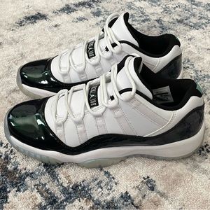 Air Jordan 11 Retro Low